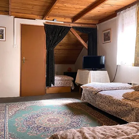 Cifrahidi Vendeghaz Guest house